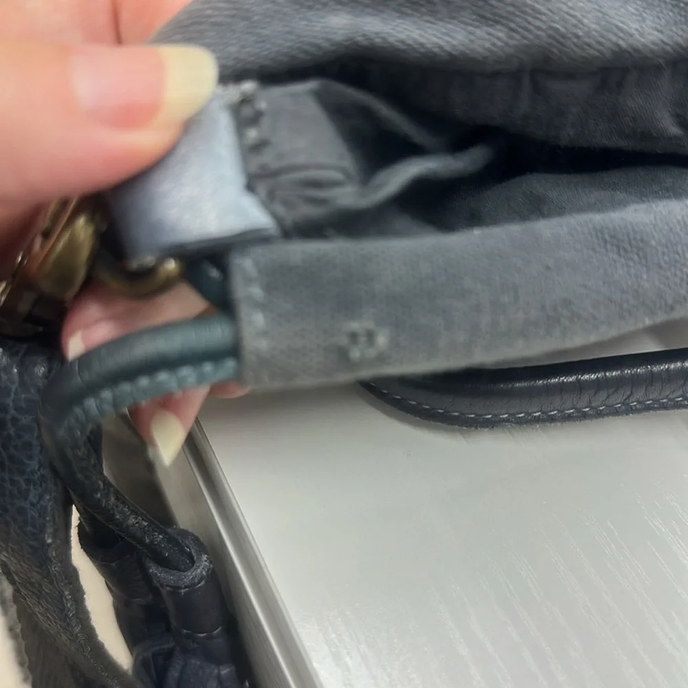 Hudson and Kings Stuyvesant Medium Bucket Bag in Persian Blue EUC - Picture 16 of 16